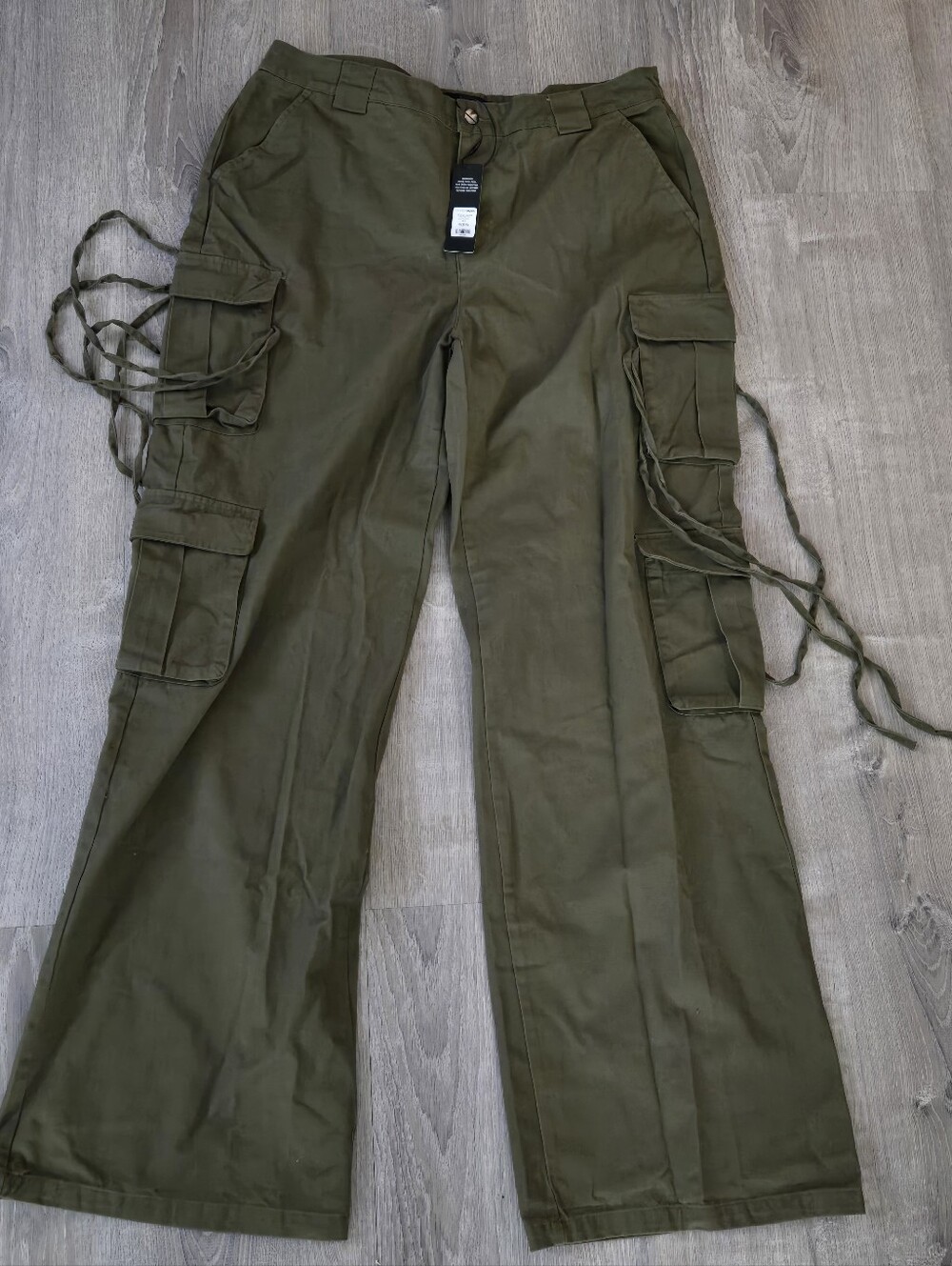 NWT Fashion Nova Womens Olive Green Cargo Trousers